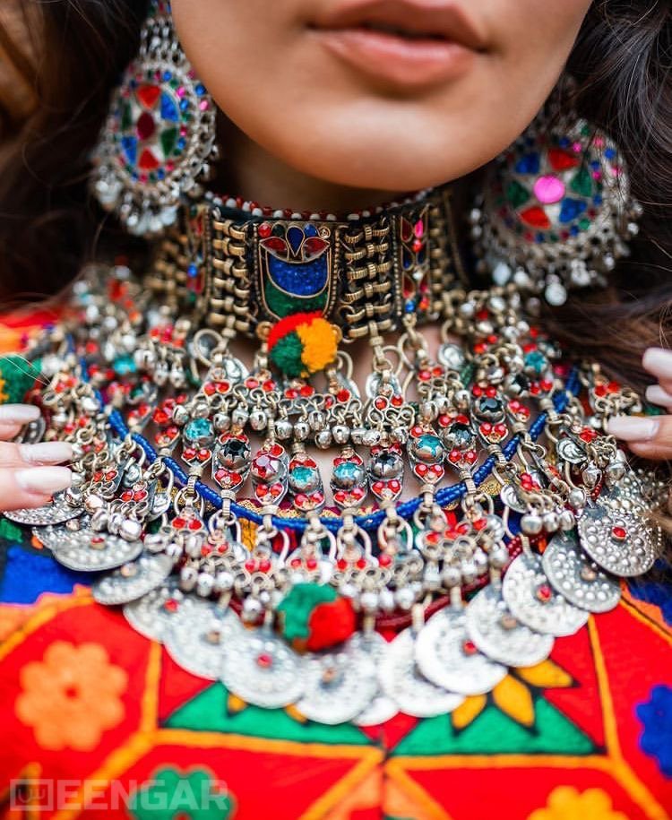 Radiant de Purple Afghan Dress - Image 4